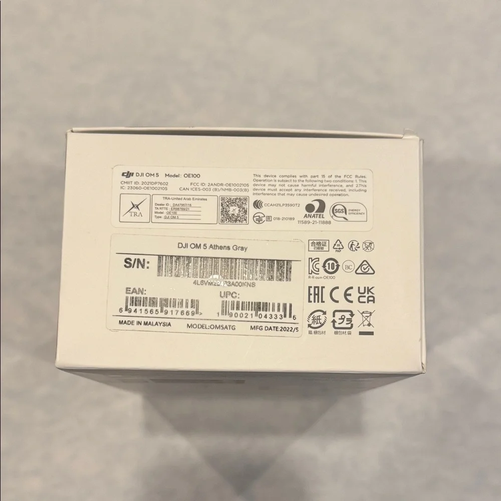 DJI Foldable Smartphone Gimbal Stabilizer - Light Gray